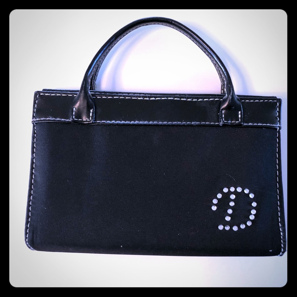 Girls “D” purse